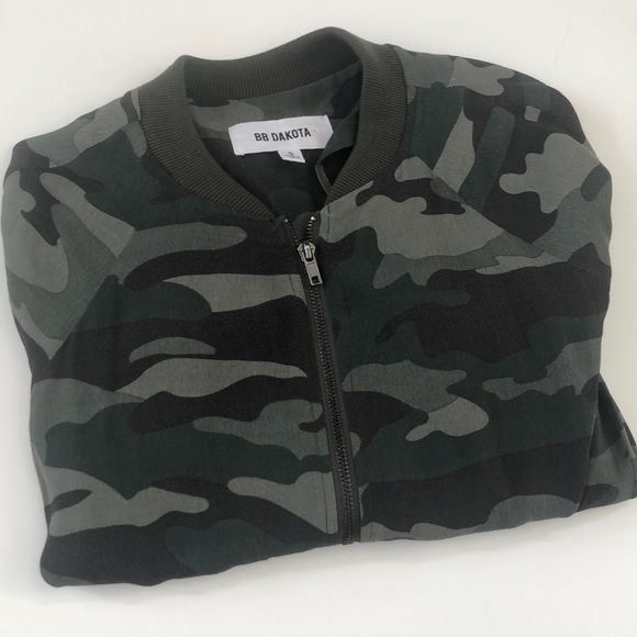 BB DAKOTA Camouflage Crepe Bomber Jacket - Picture 7 of 7